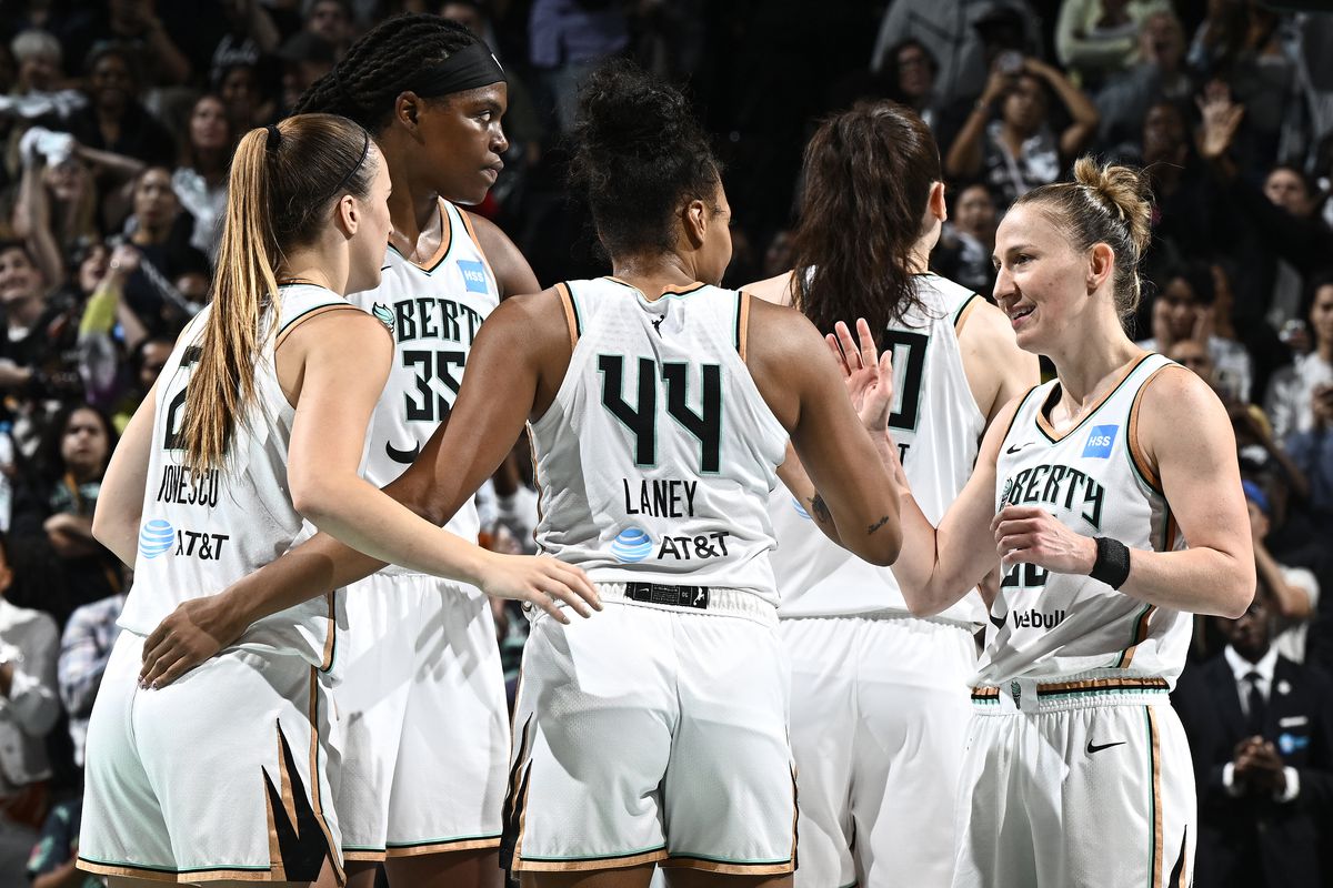 Battle of the WNBA Superteams: New York Liberty vs. Las Vegas Aces