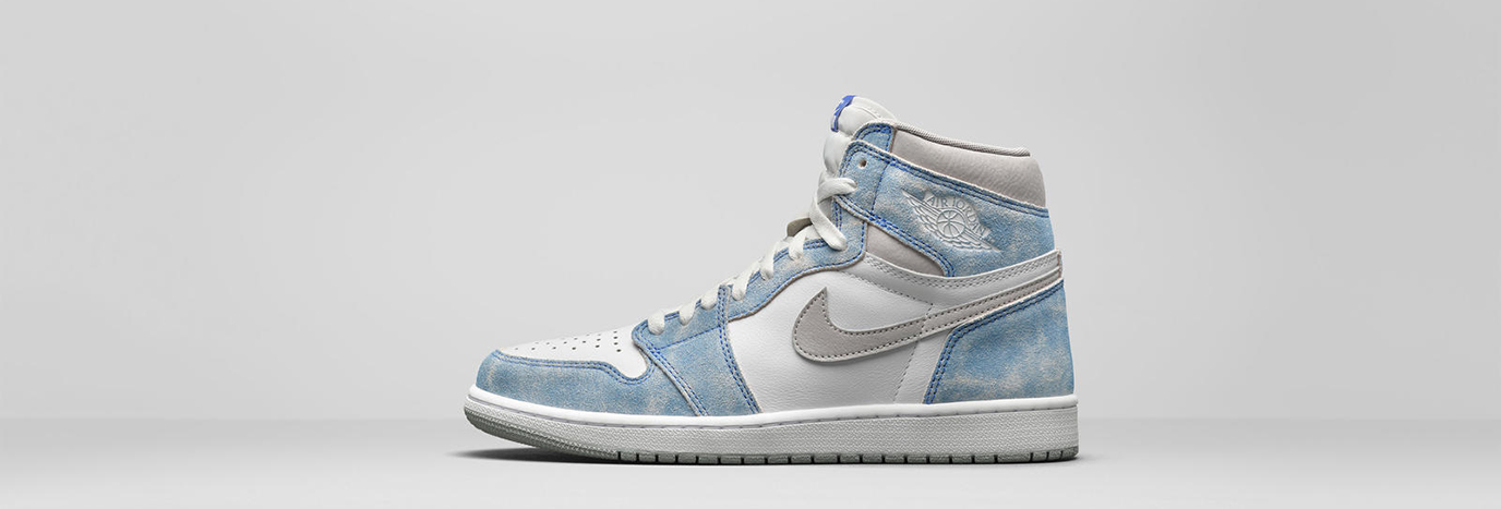 Air Jordan 1 Retro High OG 'Hyper Royal' 555088-402 - JD Sports US